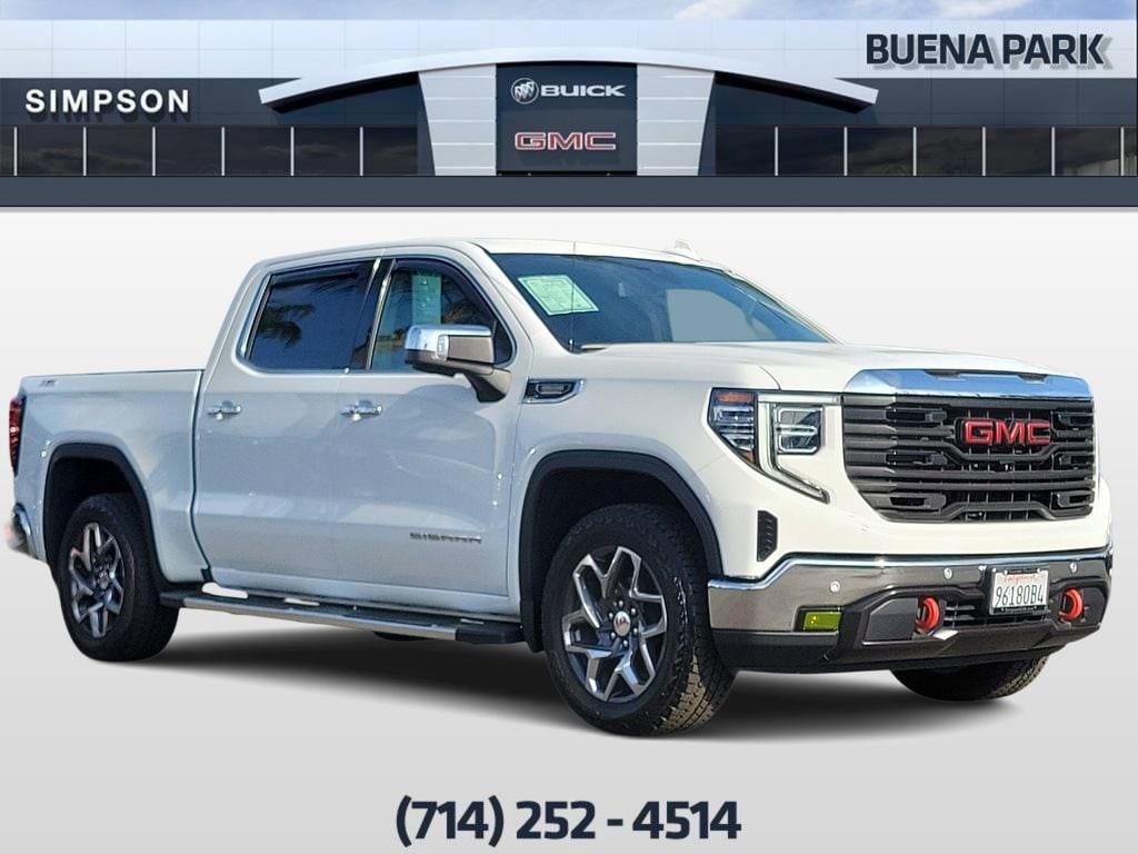 2024 GMC Sierra 1500 SLT photo 1