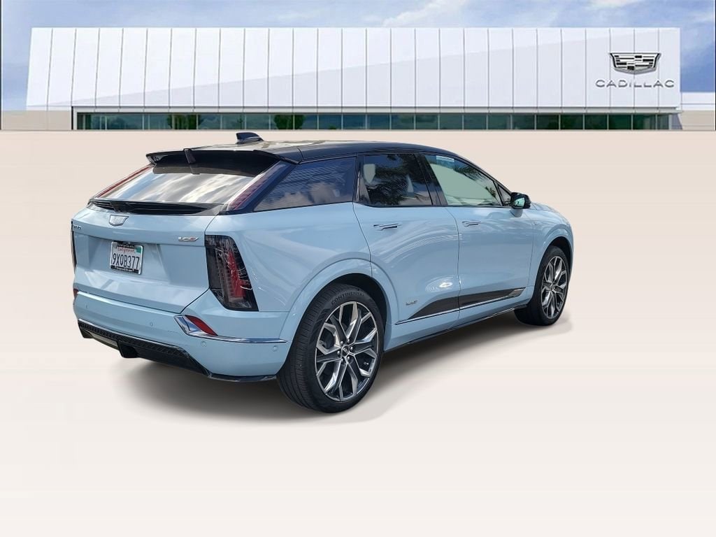 2026 CADILLAC OPTIQ V-Series photo 3