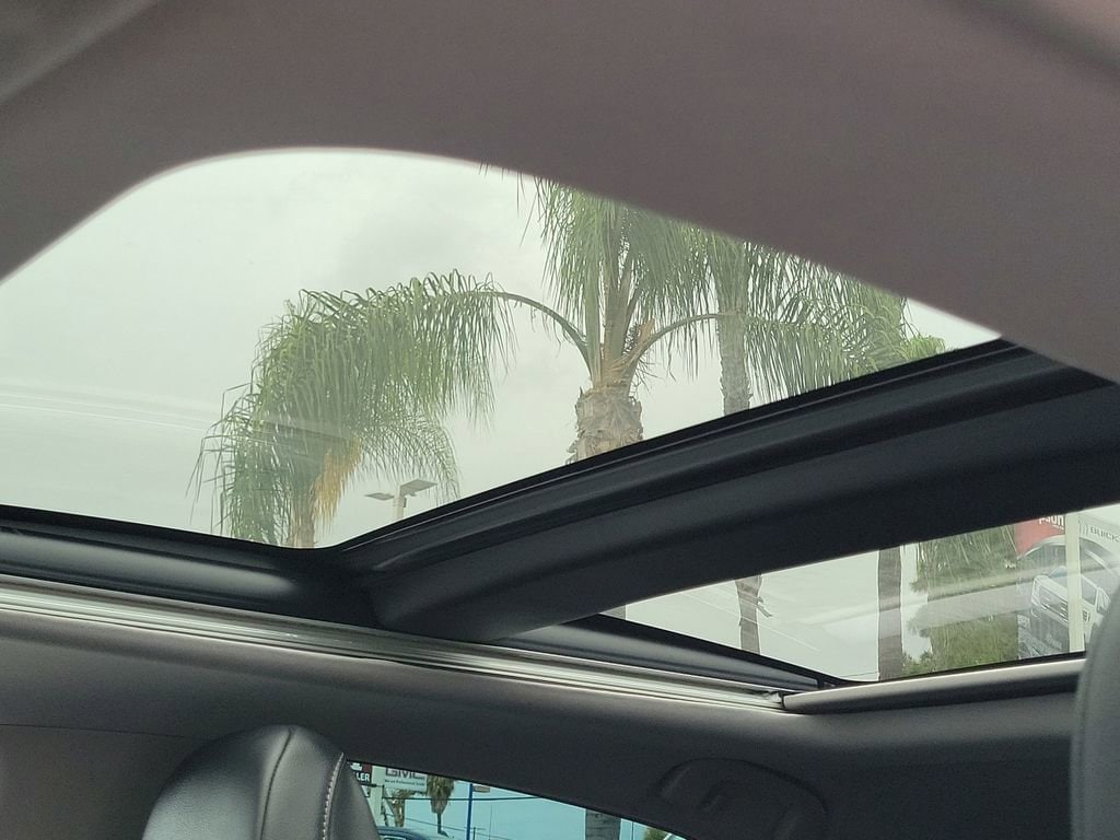 2023 Toyota Camry TRD V6 photo 3