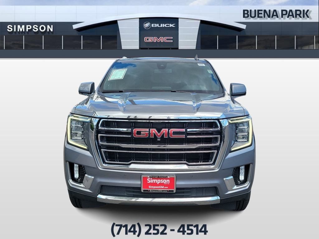 2022 GMC Yukon XL SLT photo 2