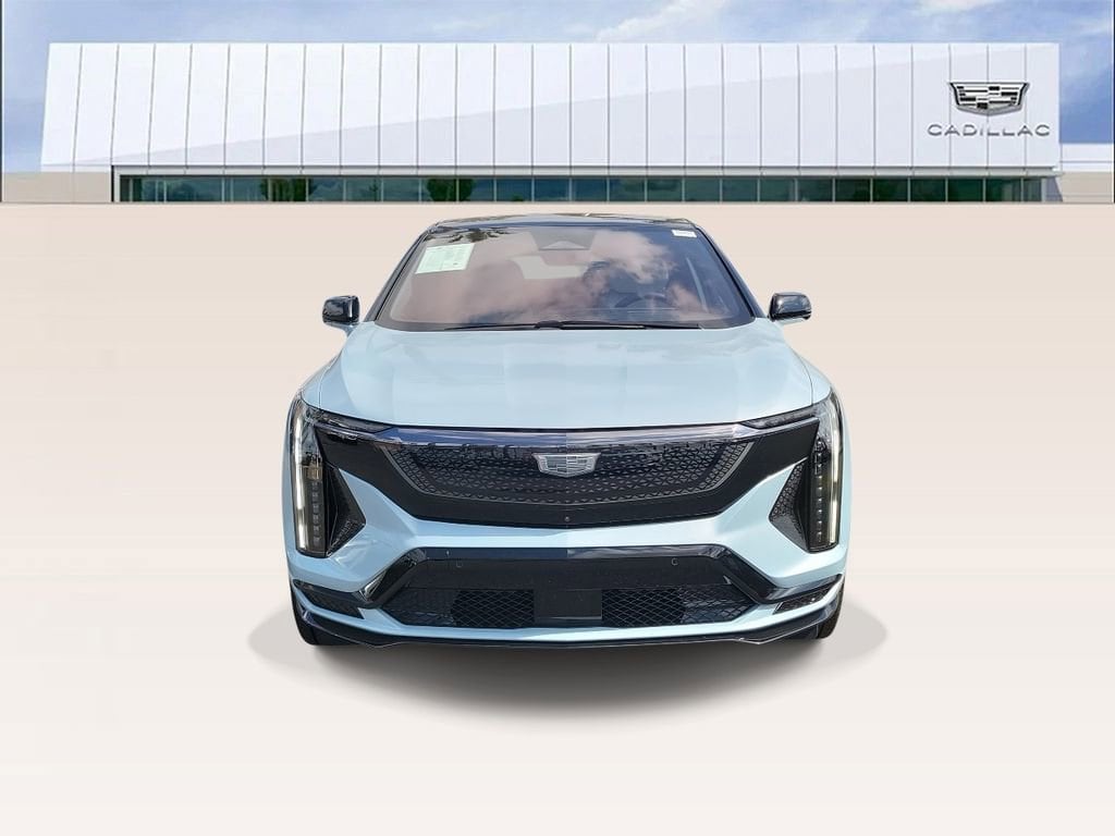 2026 CADILLAC OPTIQ V-Series photo 2