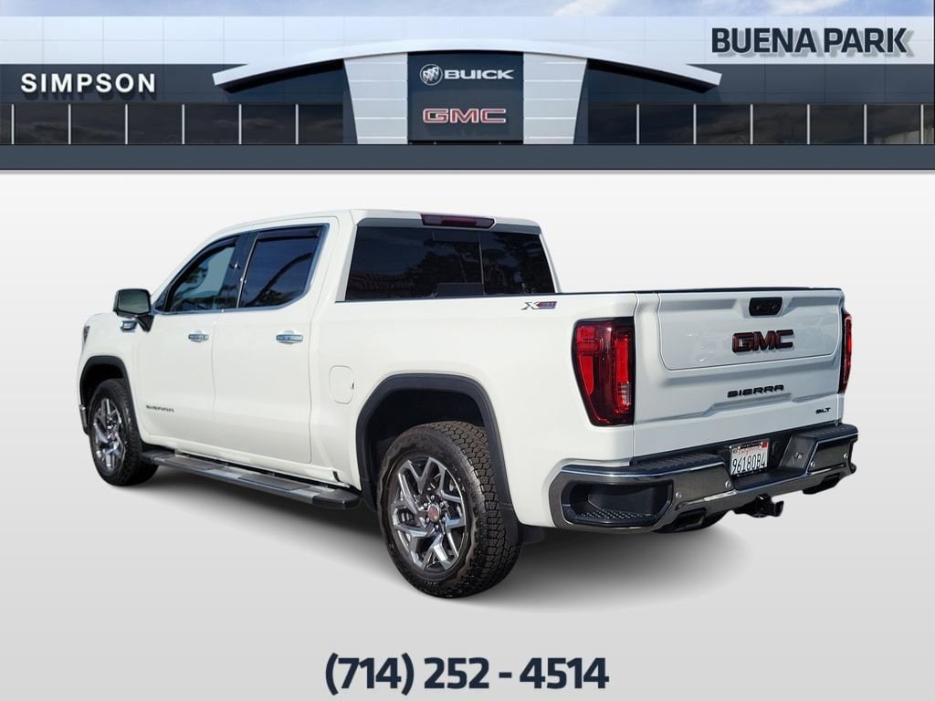 2024 GMC Sierra 1500 SLT photo 5
