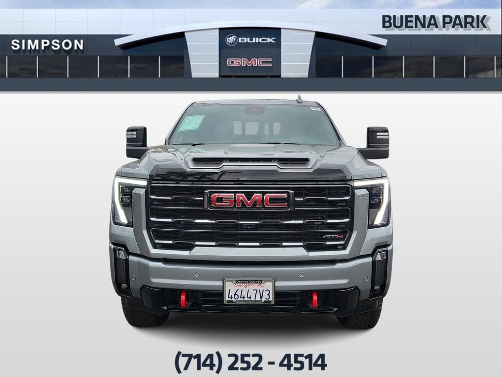 2024 GMC Sierra 2500 HD AT4 photo 2