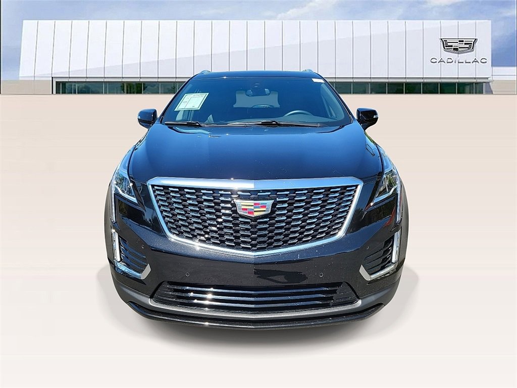 2025 Cadillac XT5 Luxury photo 3