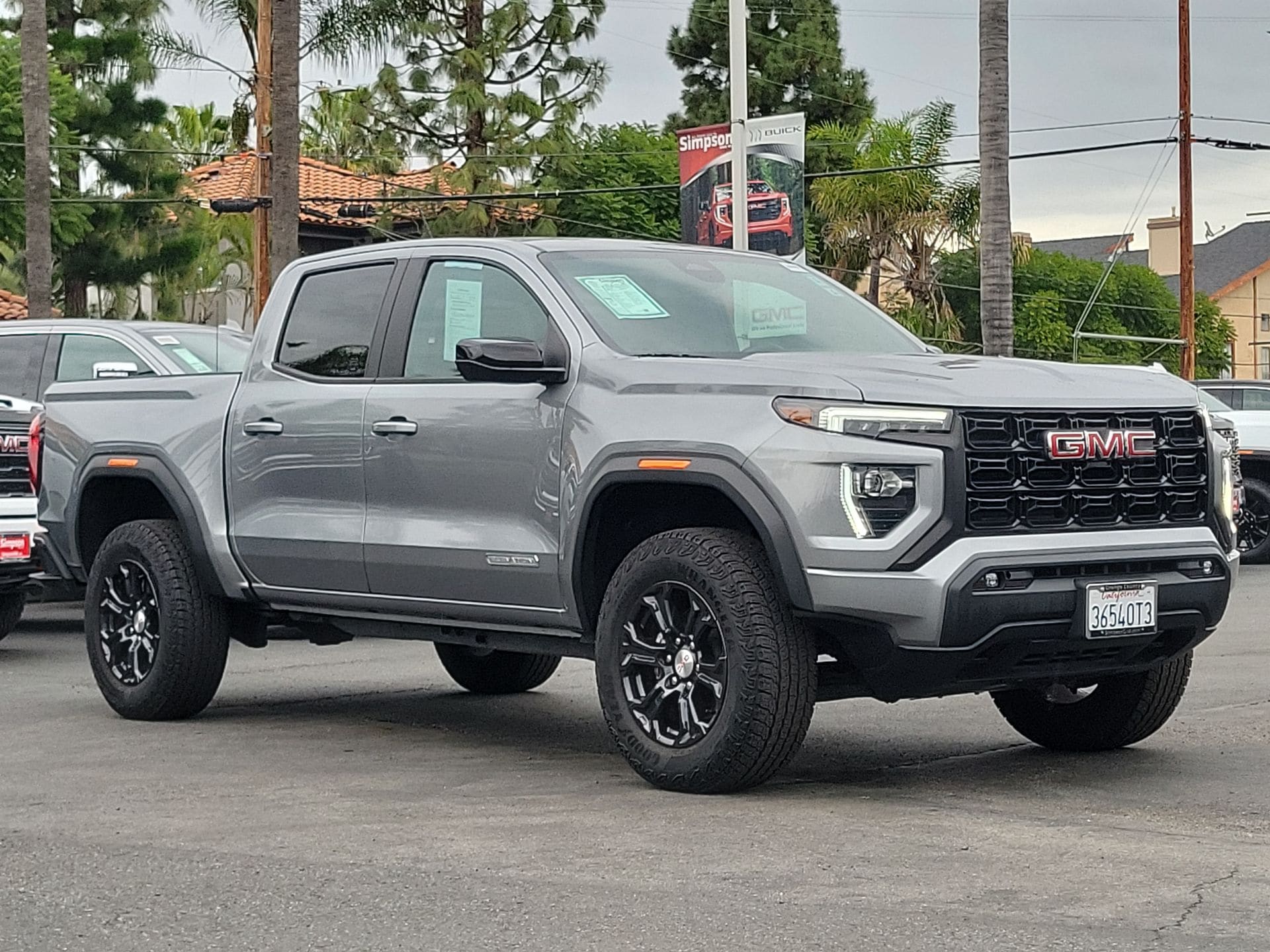 2023 GMC Canyon Elevation's photo
