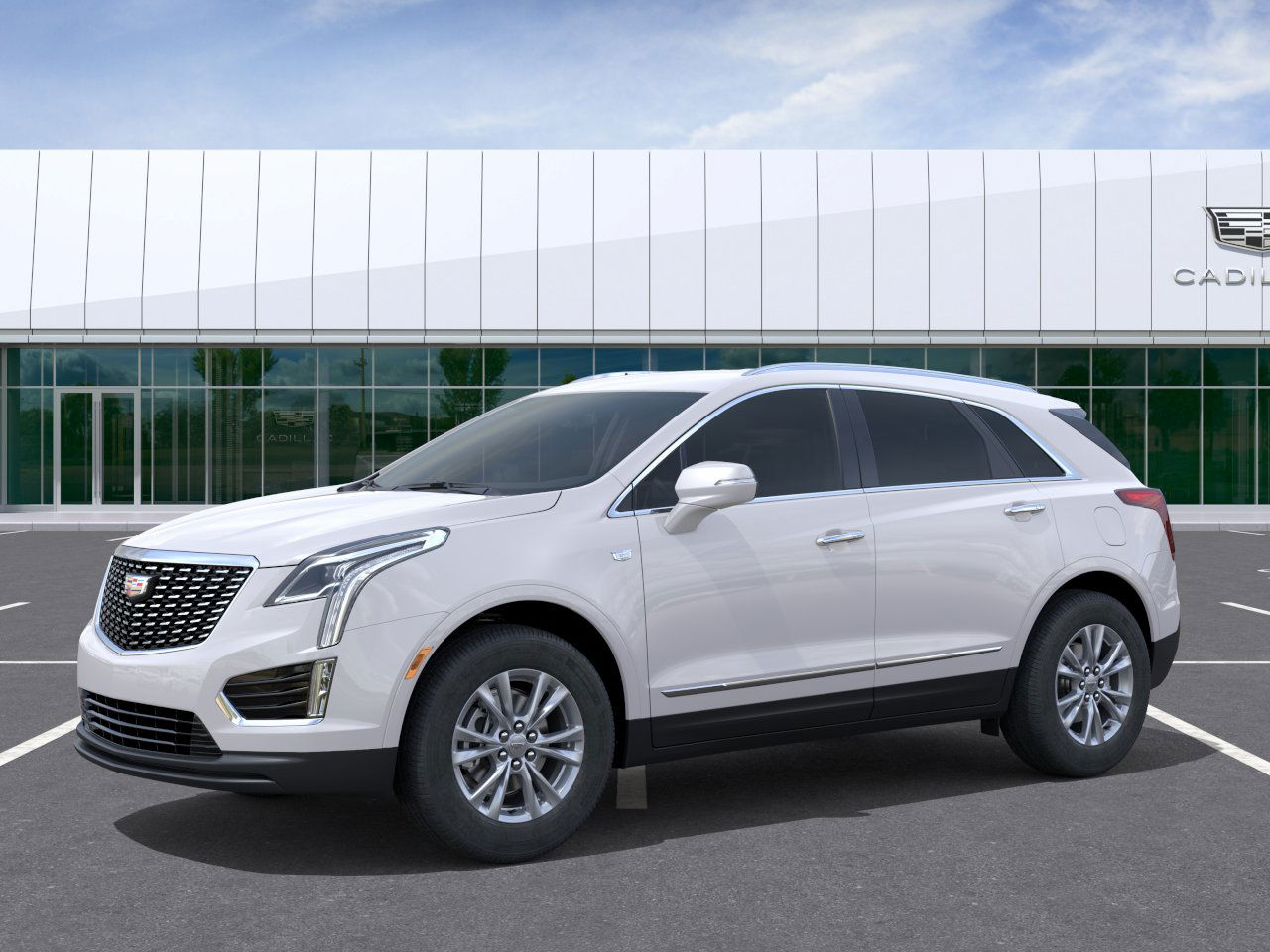 2025 Cadillac XT5 Luxury photo 2