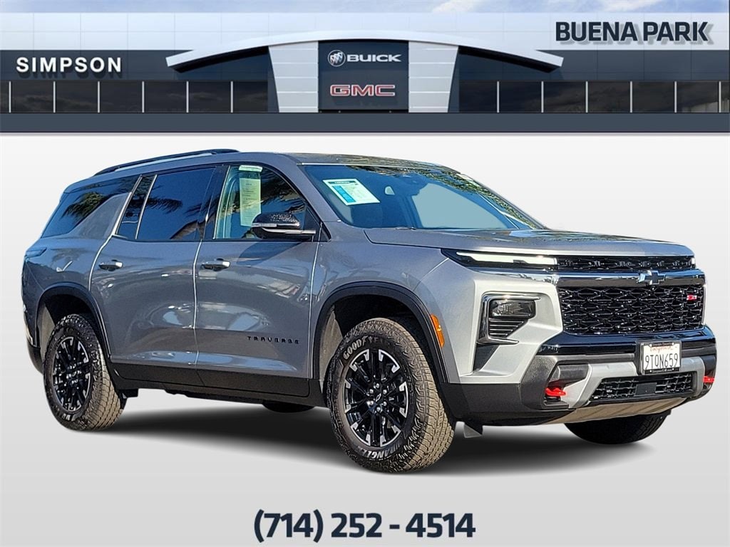 Certified 2025 Chevrolet Traverse Z71 SUV