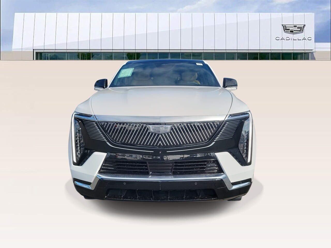 2025 Cadillac Escalade IQ Luxury photo 3