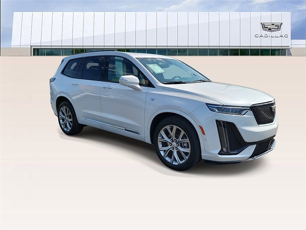 2020 Cadillac XT6 Sport photo 2