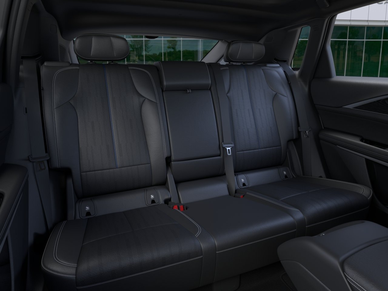 2026 Cadillac LYRIQ Sport - Photo 17
