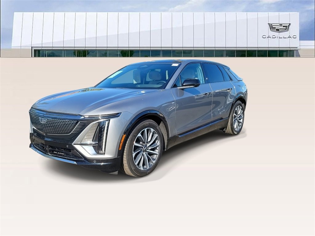 2024 Cadillac Lyriq Sport photo 4