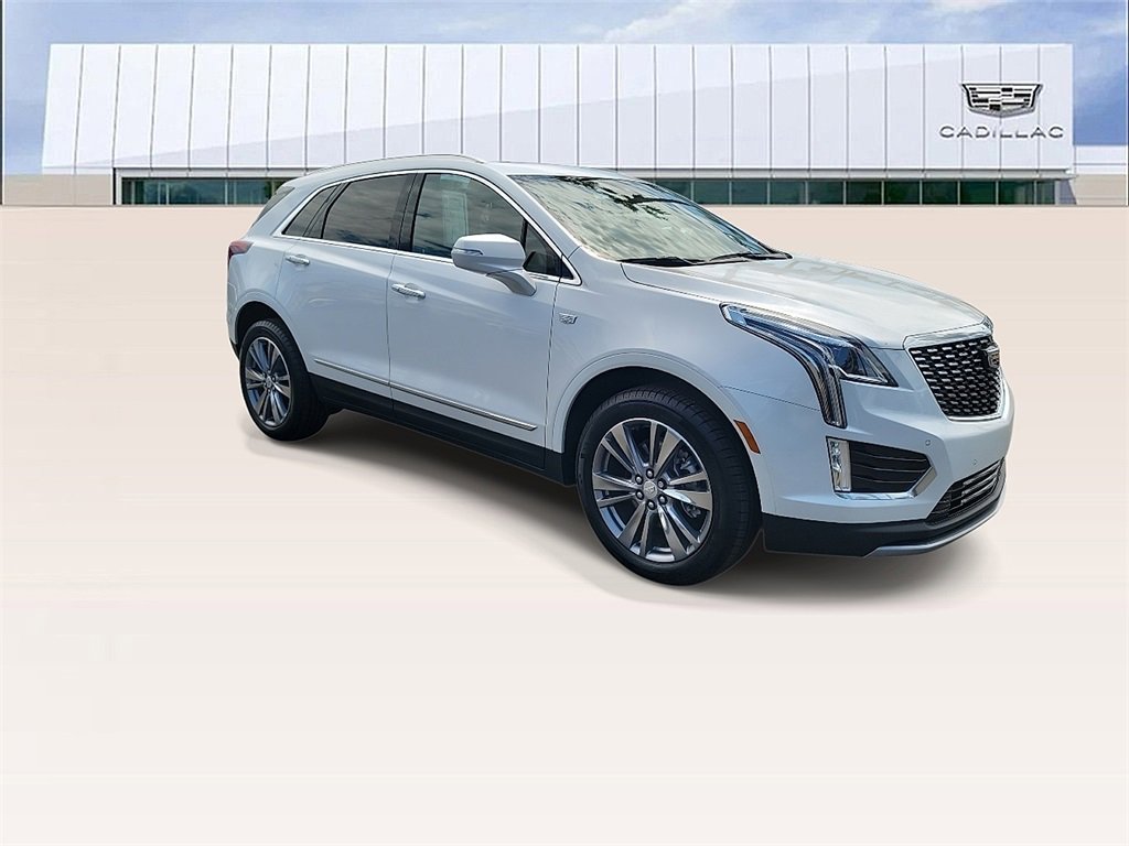 2025 Cadillac XT5 Premium Luxury photo 2