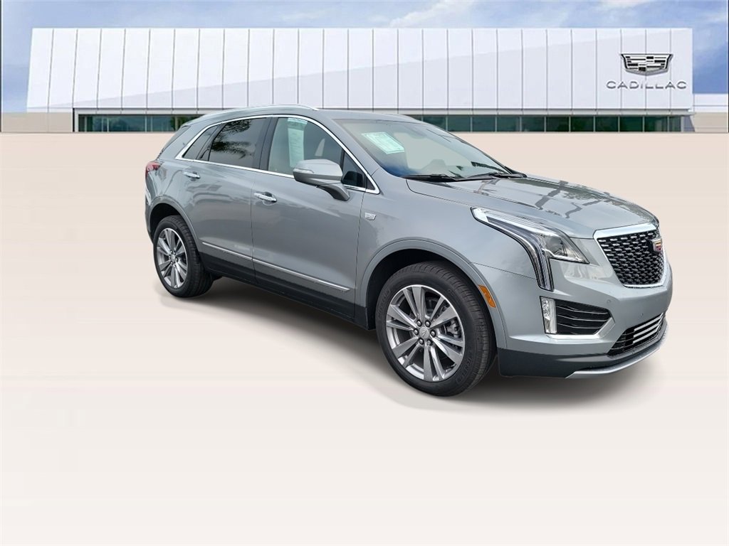 2025 Cadillac XT5 Premium Luxury photo 2