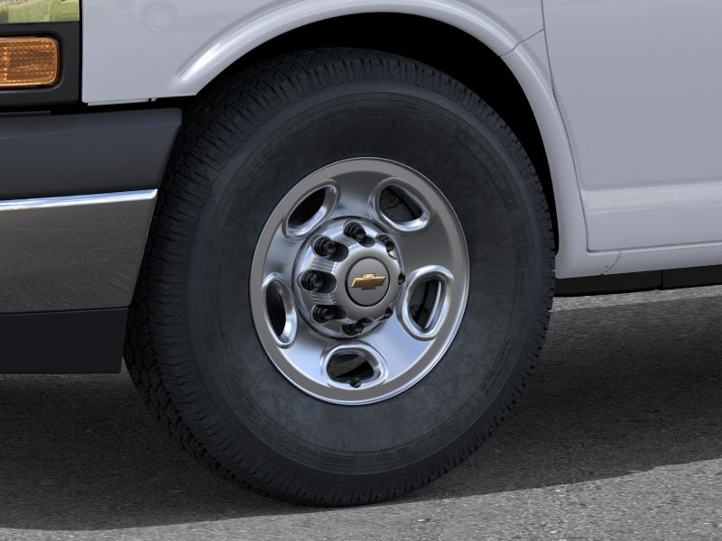 2026 Chevrolet Express Cargo Work Van - Photo 32