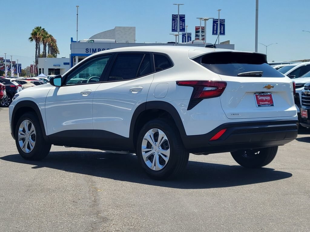 New 2026 Chevrolet Trax LS SUV