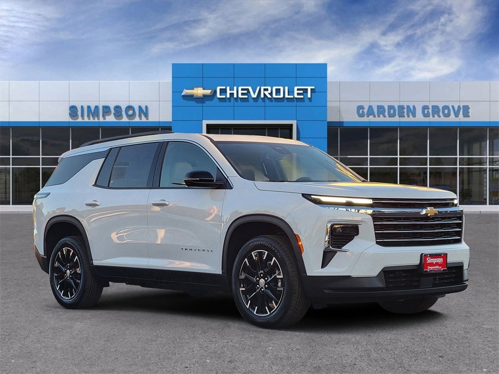 New 2026 Chevrolet Traverse LT SUV