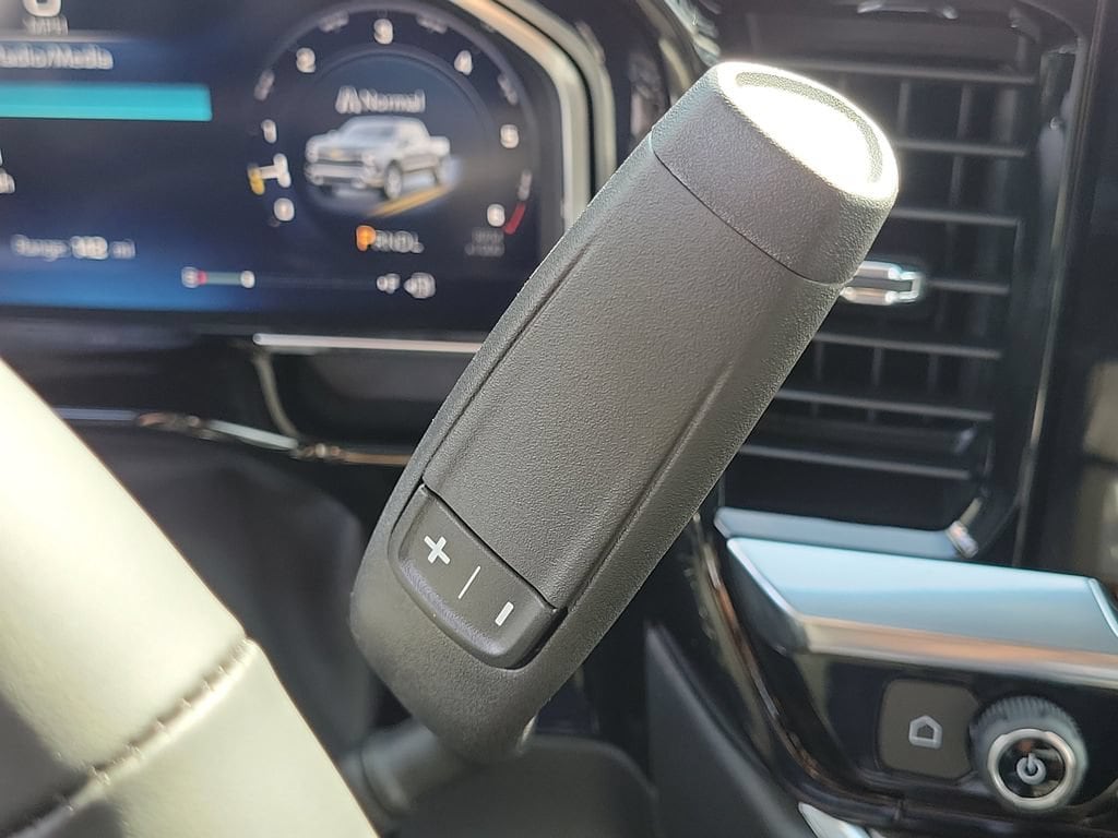 2026 Chevrolet Silverado 1500 RST - Photo 13