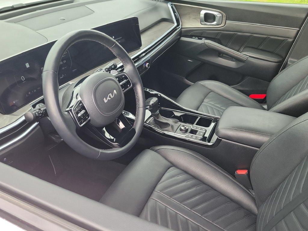 Used 2025 Kia Sorento X-Line SX Prestige