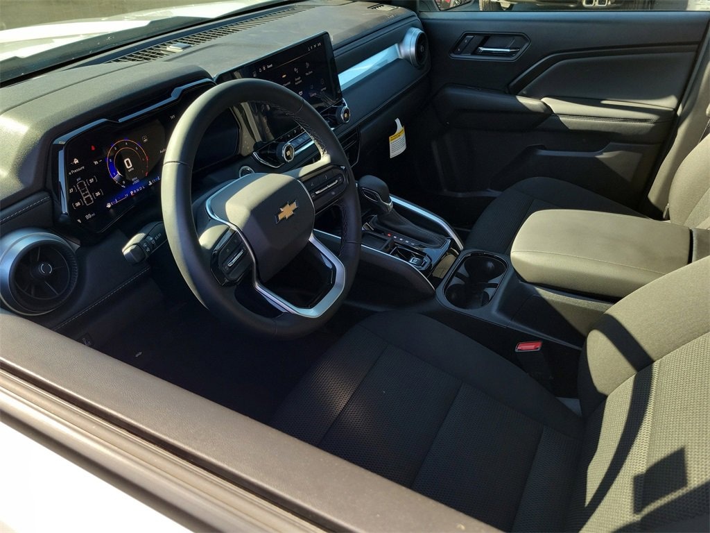 New 2025 Chevrolet Colorado WT/LT Truck