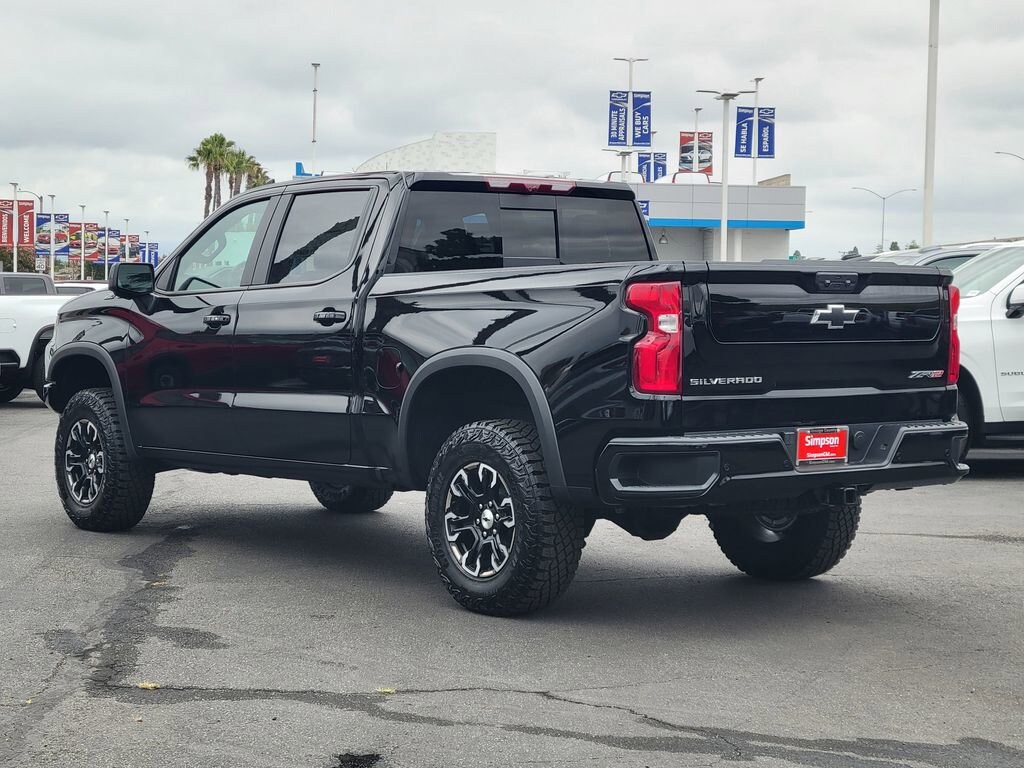 New 2026 Chevrolet Silverado 1500 ZR2 Truck