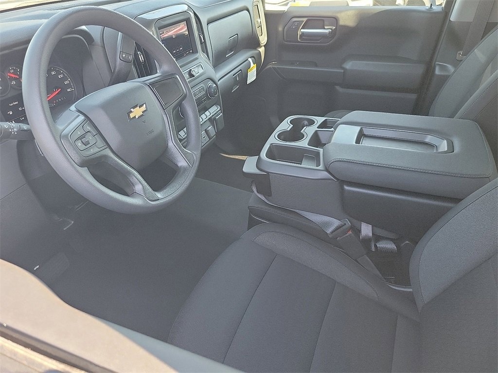 New 2026 Chevrolet Silverado 1500 Custom Truck