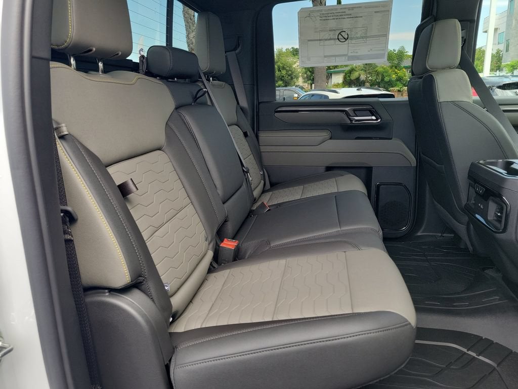 2026 Chevrolet Silverado 2500 HD ZR2 - Photo 23