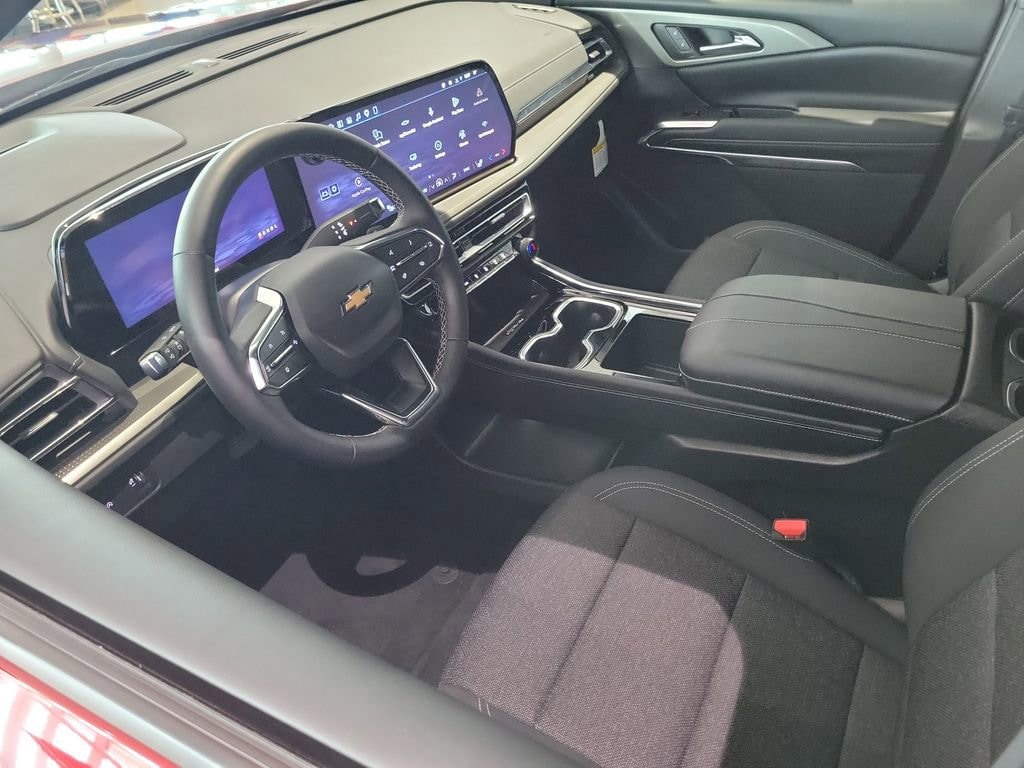 Used 2026 Chevrolet Traverse LT SUV