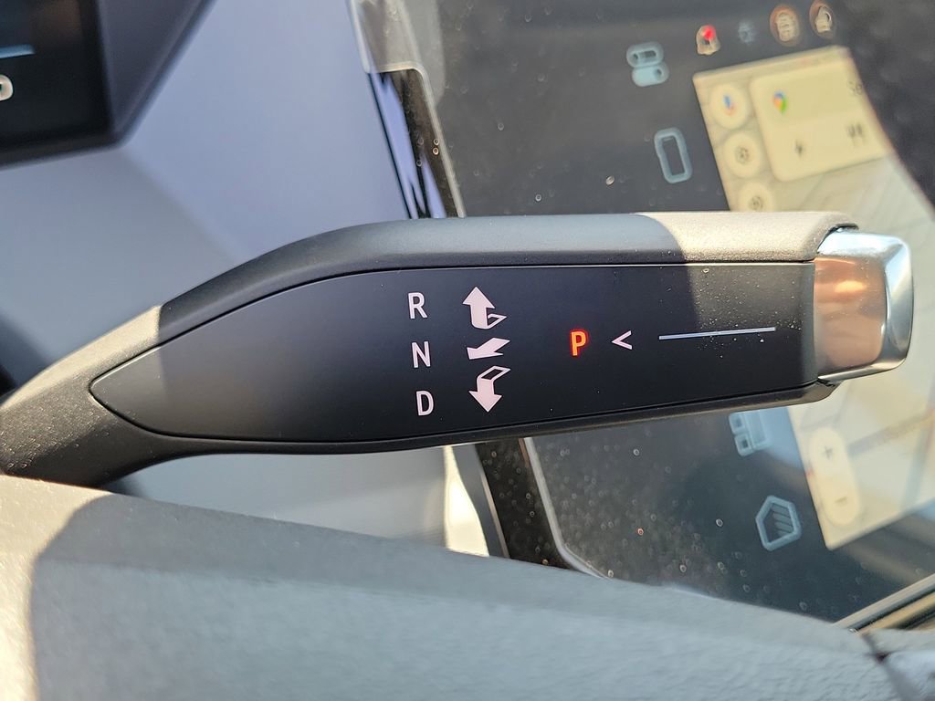 2027 Chevrolet Bolt LT - Photo 10