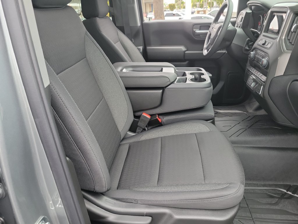 2026 Chevrolet Silverado 1500 Custom - Photo 16