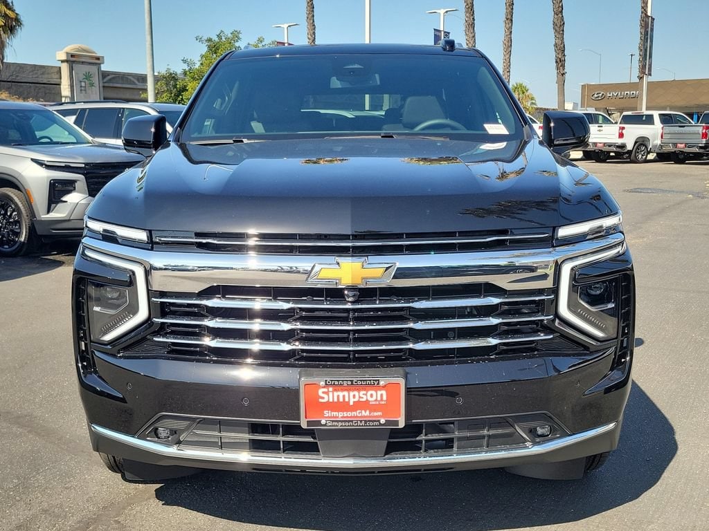 2026 Chevrolet Suburban LT - Photo 28