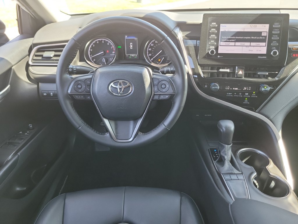 Used 2023 Toyota Camry SE