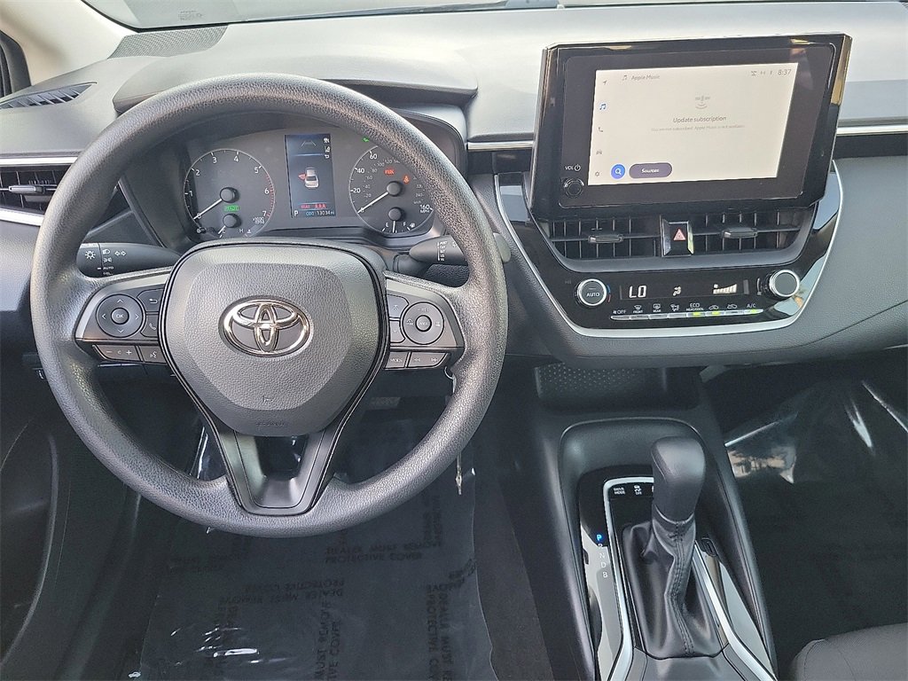 2025 Toyota Corolla Hybrid LE photo 4