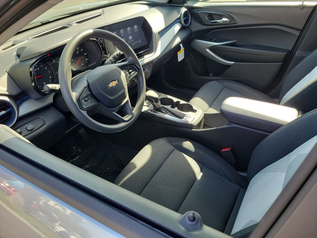 New 2026 Chevrolet Trax LS SUV