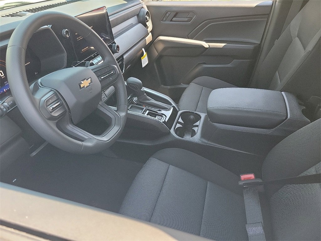 2026 Chevrolet Colorado Work Truck photo 3