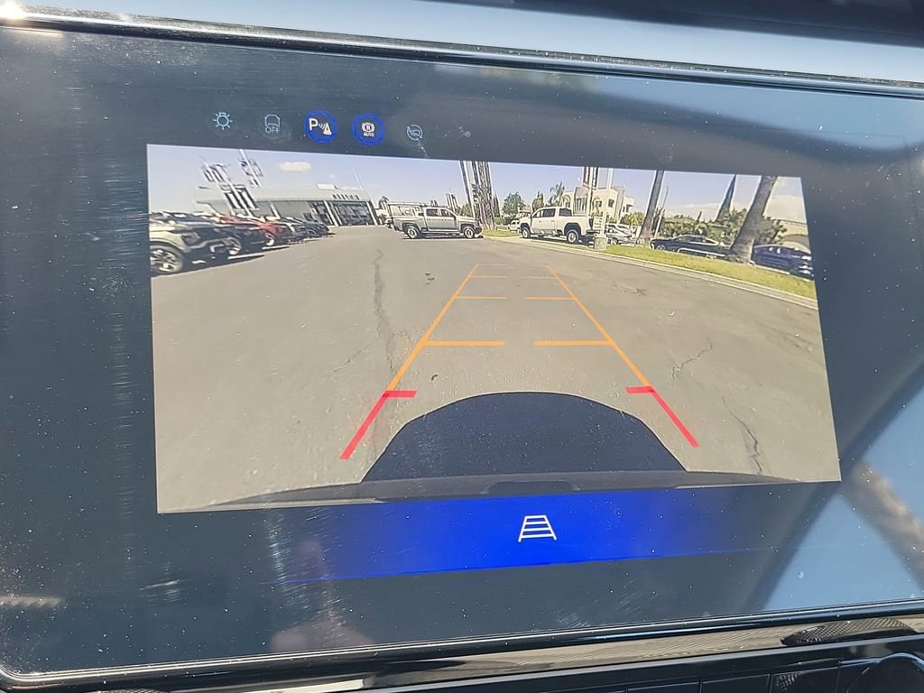 2027 Chevrolet Bolt LT - Photo 9
