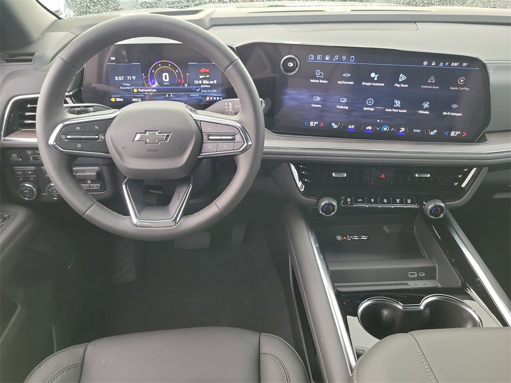 2026 Chevrolet Suburban Z71 photo 4