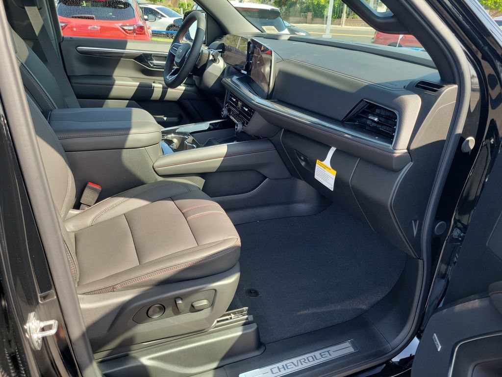 2026 Chevrolet Tahoe RST - Photo 17