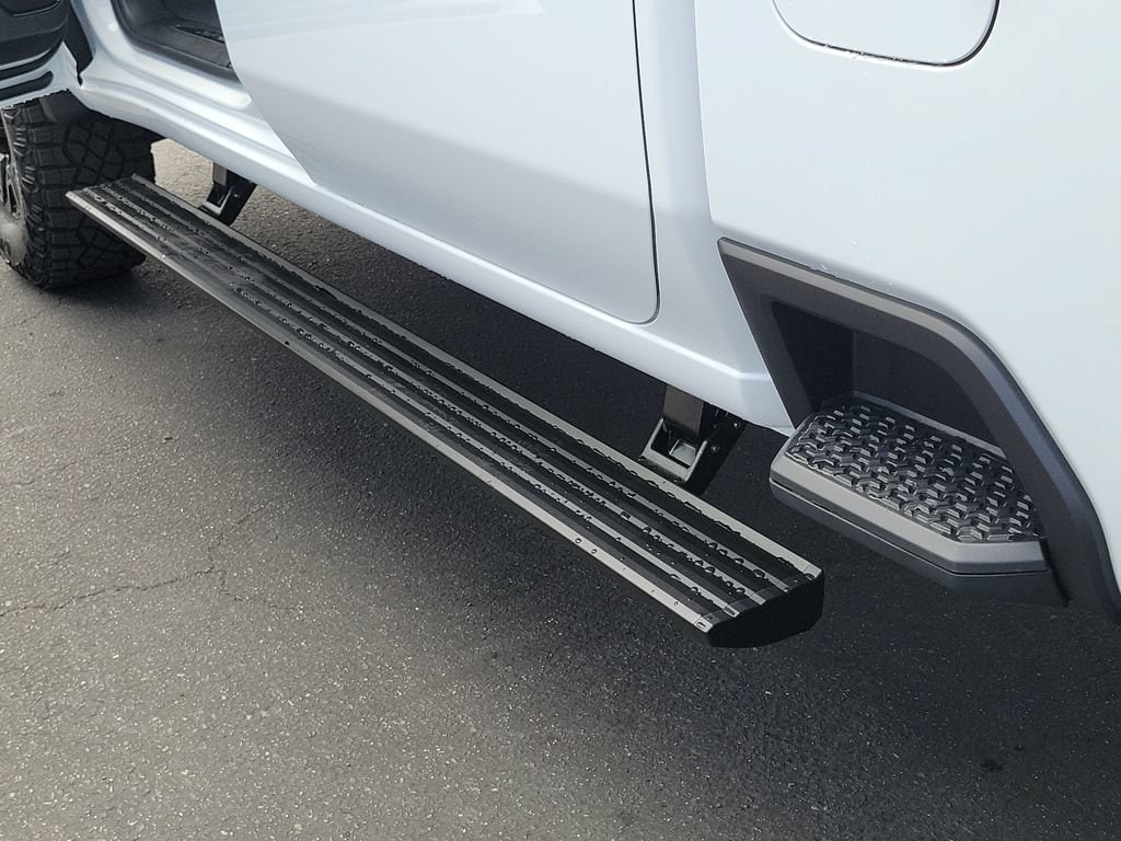 2026 Chevrolet Silverado 2500 HD ZR2 - Photo 19
