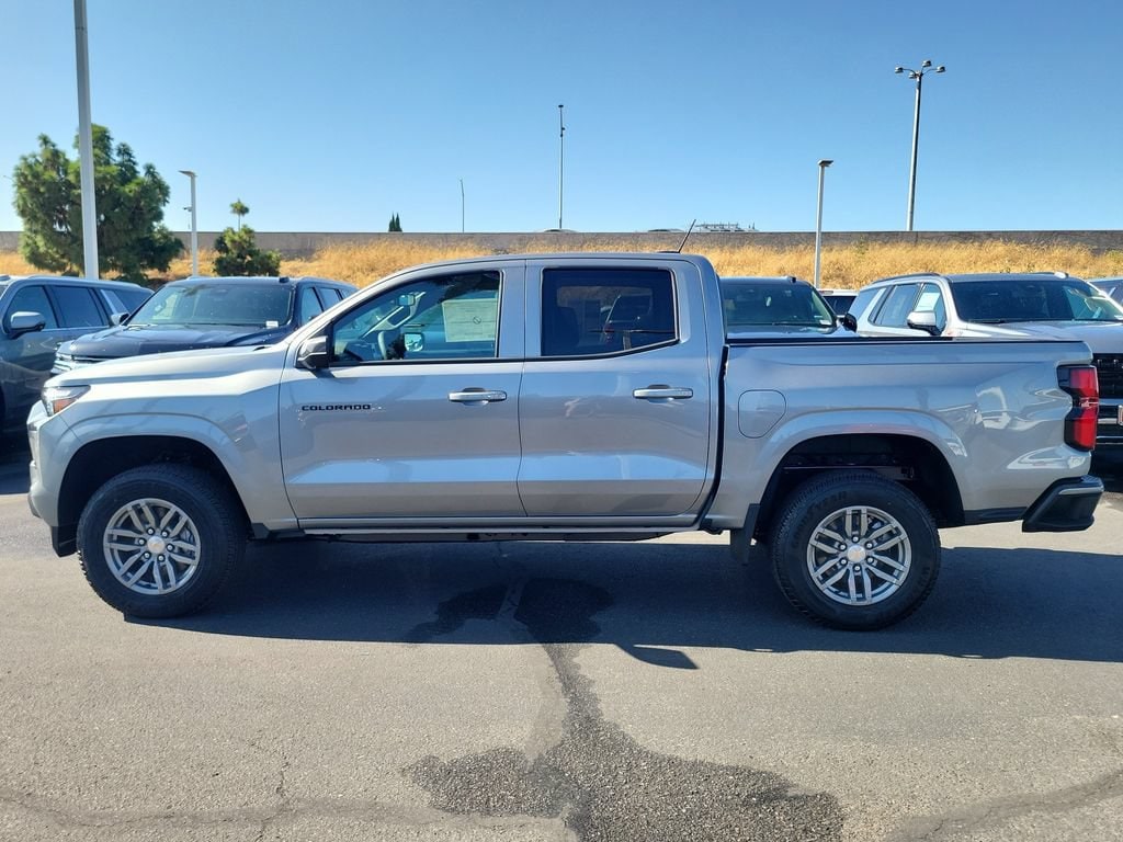 2026 Chevrolet Colorado LT - Photo 23