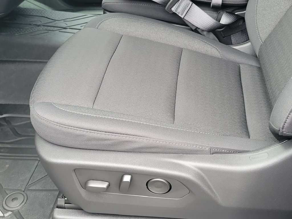 2026 Chevrolet Silverado 1500 Custom - Photo 14
