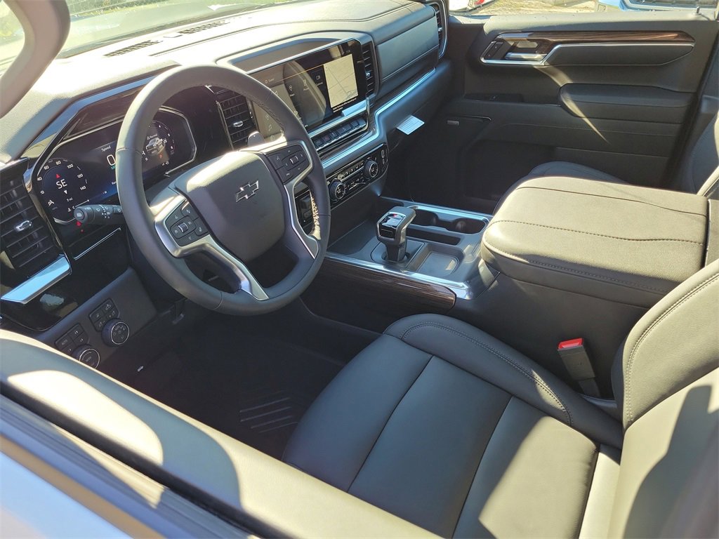 2026 Chevrolet Silverado 1500 LT Trail Boss photo 3