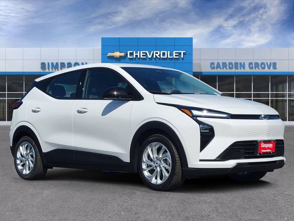 2027 Chevrolet Bolt EV LT Auto's photo
