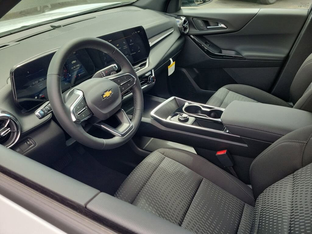 New 2026 Chevrolet Equinox LT SUV