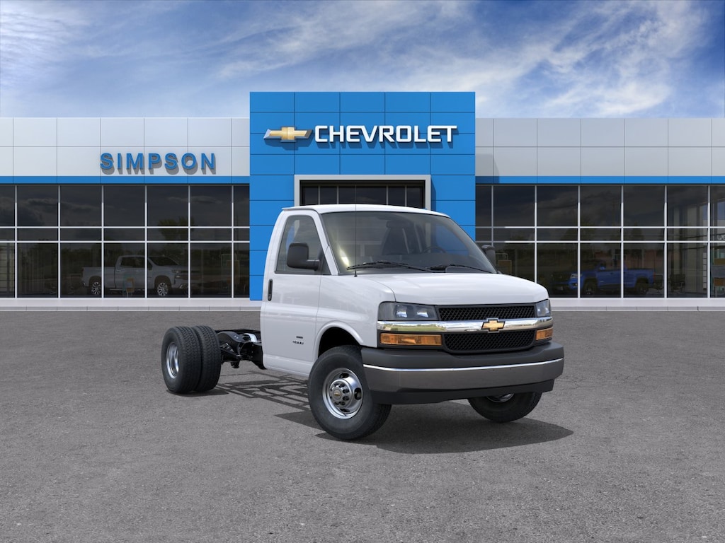 New 2026 Chevrolet Express Cutaway 3500 1WT Cutaway Van