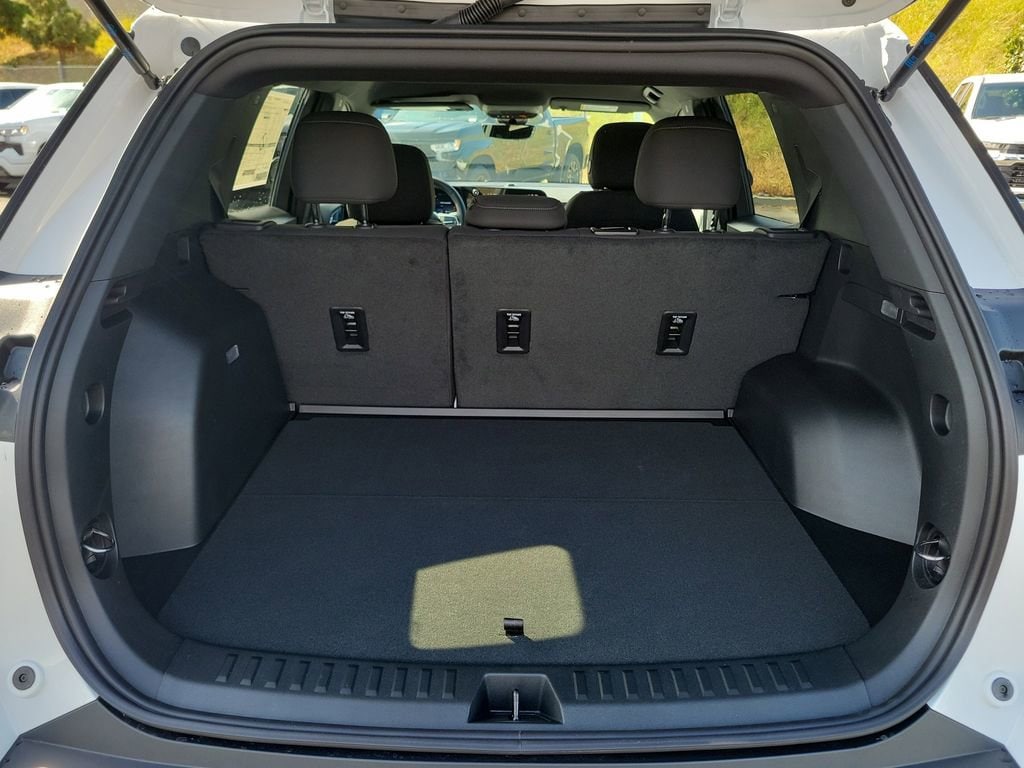 2026 Chevrolet Equinox LT - Photo 19