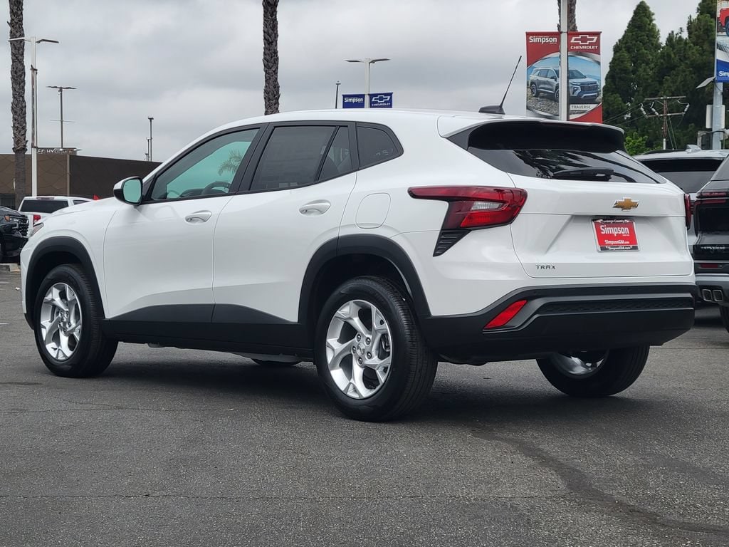 New 2026 Chevrolet Trax LS SUV