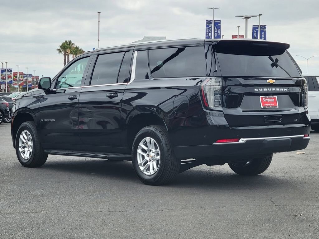 New 2026 Chevrolet Suburban LT SUV