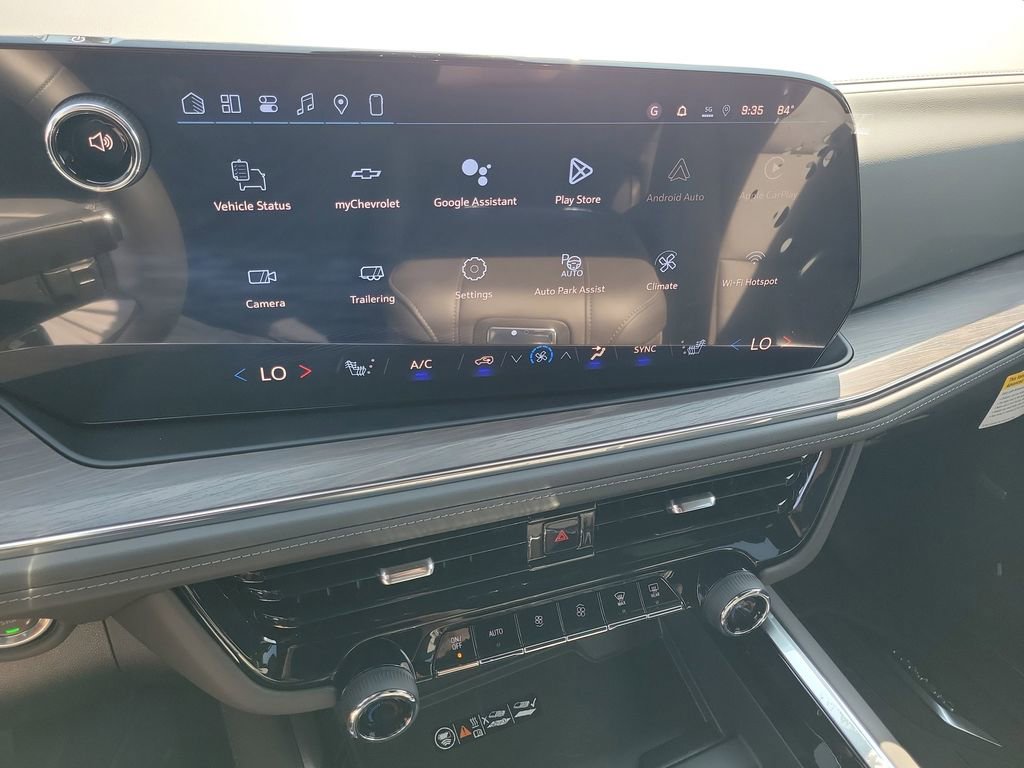 2026 Chevrolet Suburban Z71 - Photo 7