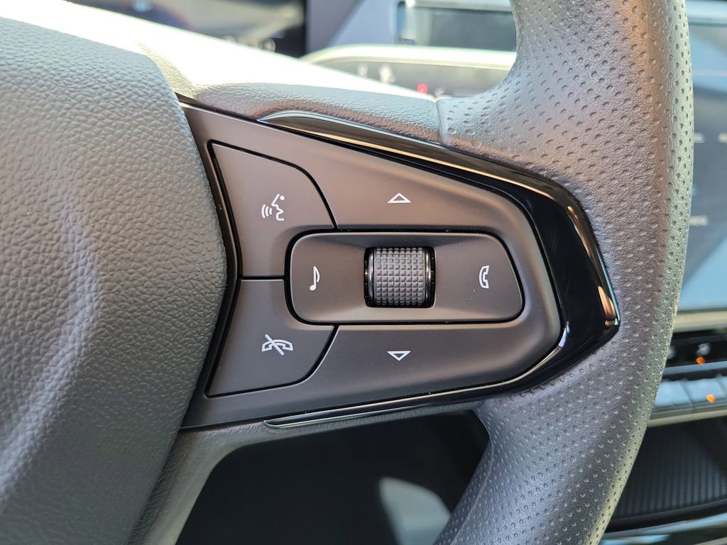 2027 Chevrolet Bolt LT - Photo 6