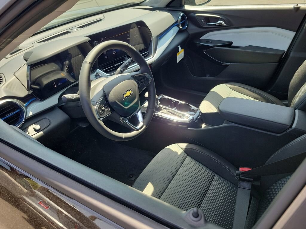 New 2026 Chevrolet Trax LT SUV